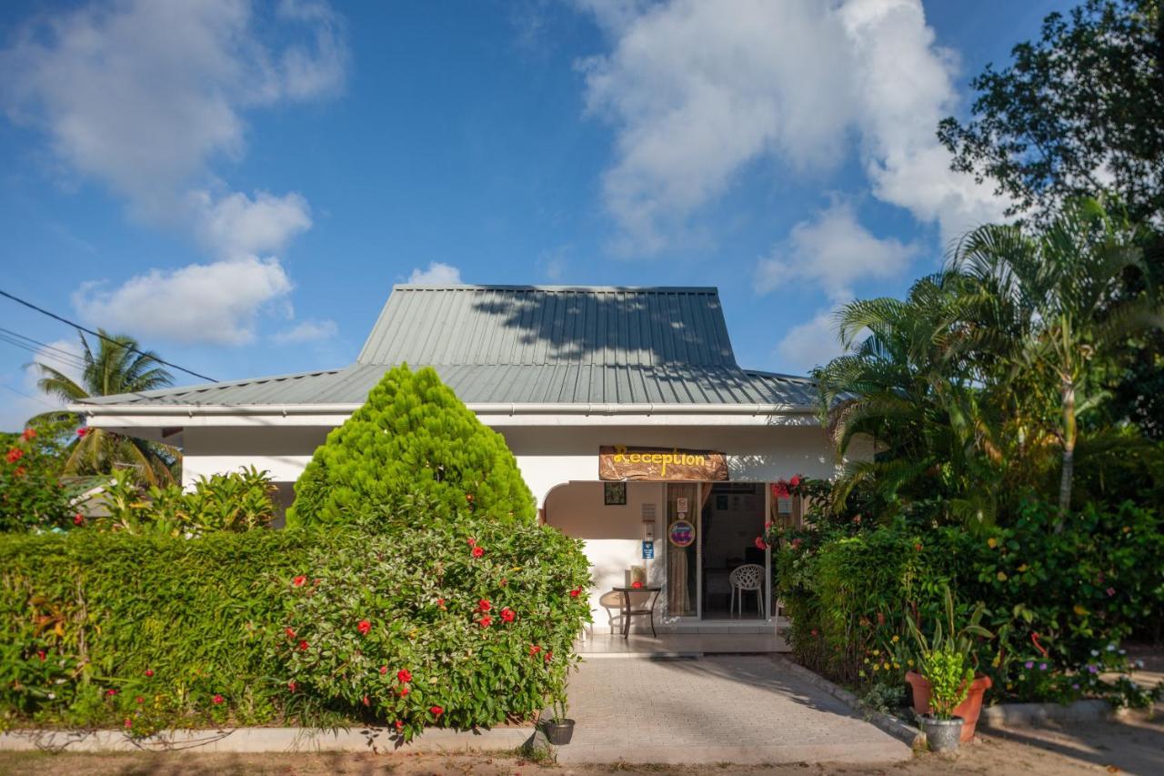 Villa Veuve Casadani Hotel La Digue Exterior photo